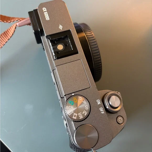 Sony Alpha a6000 Mirrorless Digital Camera Body with lens - Picture 5 of 6